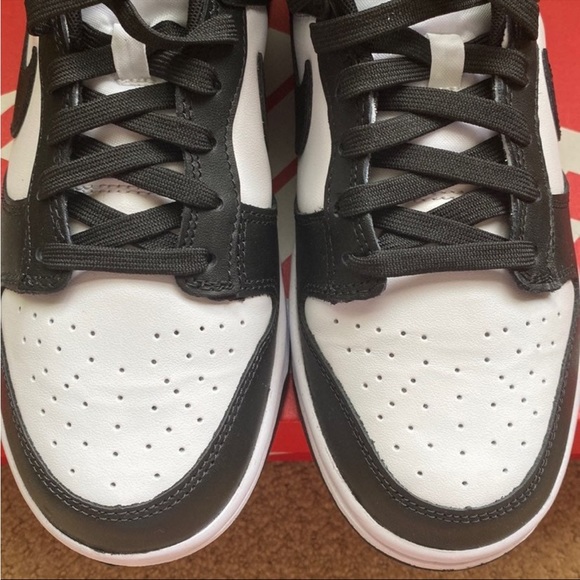 Nike Dunk Low Retro Black/White Shoes, Size 9 US/8 UK - Picture 2 of 12
